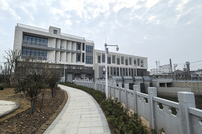 宝塔河闸站700.jpg